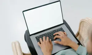 Jak wyłączyć formatowanie w Wordzie i uprościć edycję dokumentów