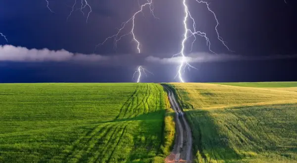Co to zjawiska pogodowe? Poznaj ich wpływ na nasze życie
